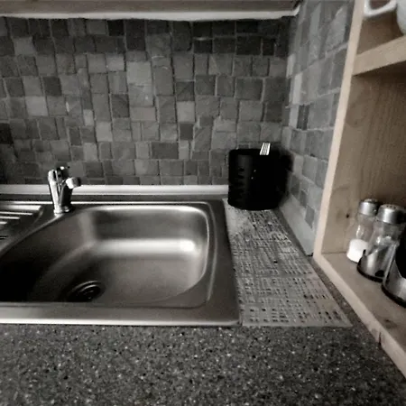 Chic S T U D I O Close To Center Apartment *